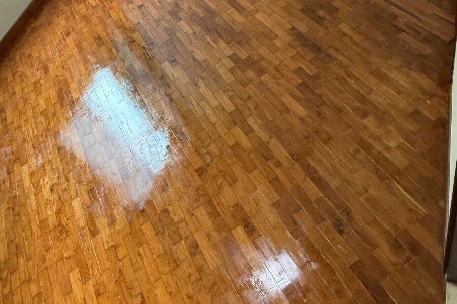 Floor Tiles Polishing